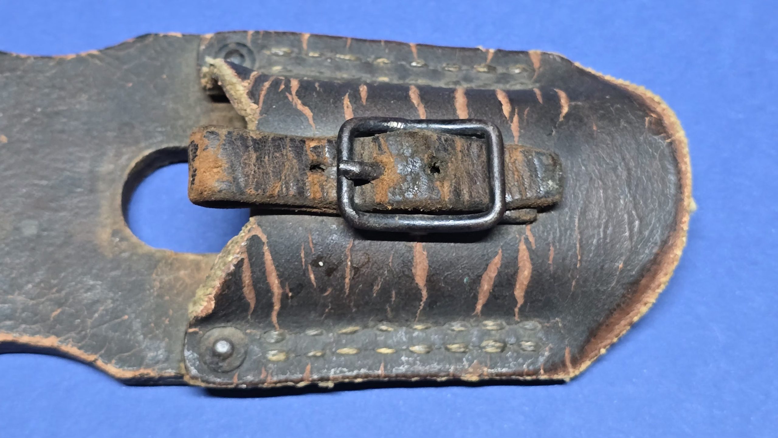 WW2 Japanese Type 30 Bayonet Frog – Late-War Economy Production